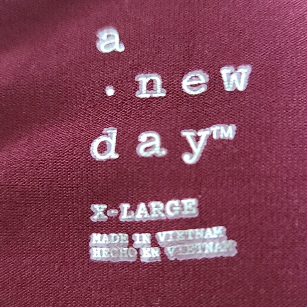 A NEW DAY WOMAN'S TOP - Picture 5 of 6